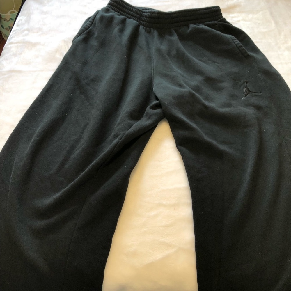 Black Jordan sweatpants
